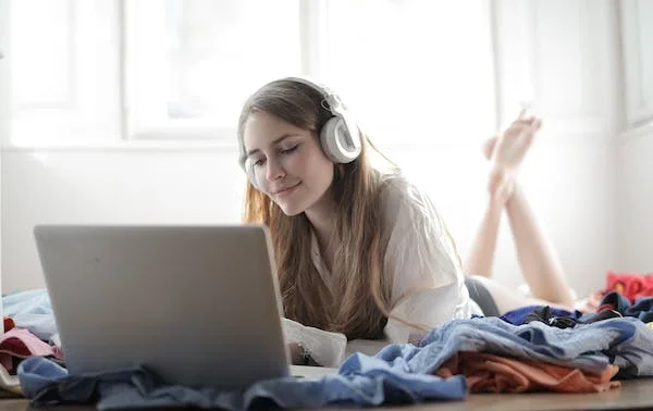 The 10 Most Popular Audiobooks to Turn ‘Hours of Boredom’ into ‘Bliss’